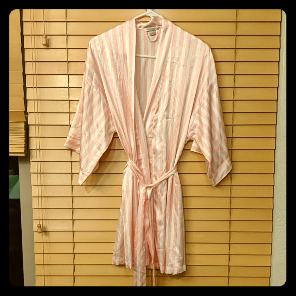 Victoria's secret kimono